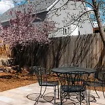 Charming Highlands Cottage - Walk To Shops & Eats